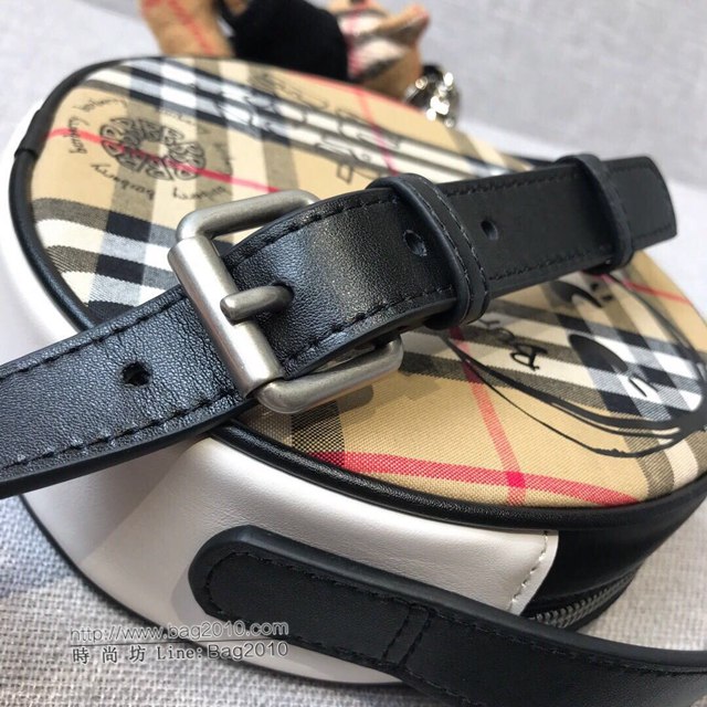 Burberry專櫃新款女包 巴寶莉限量版塗鴉系列圓形斜背包 Vintage復古格紋女包  db1187